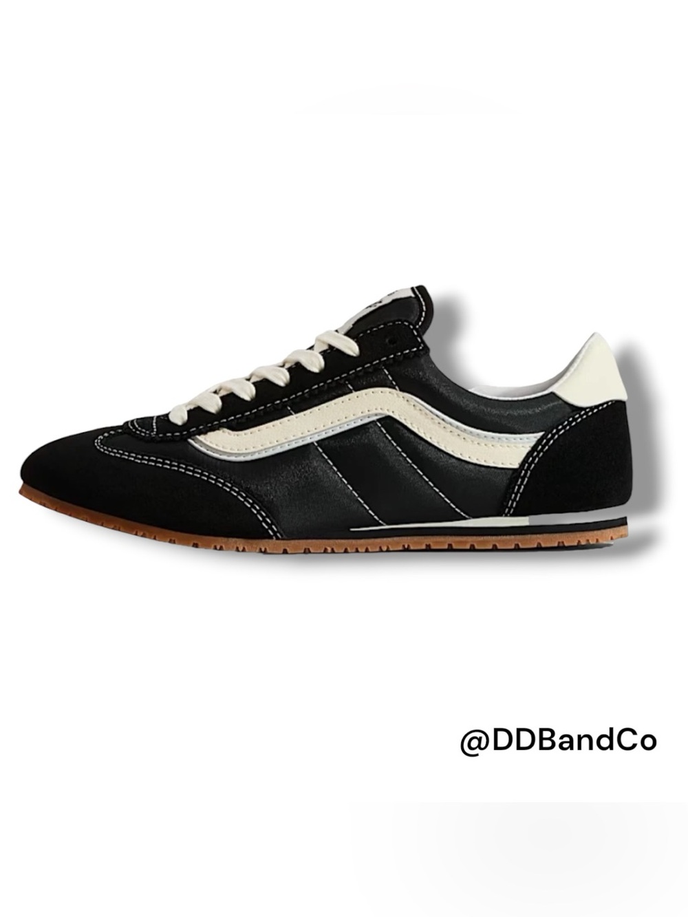 Vans Unisex Super Lowpro Athletic Shoes, Black, Men 5.5 | Women 7